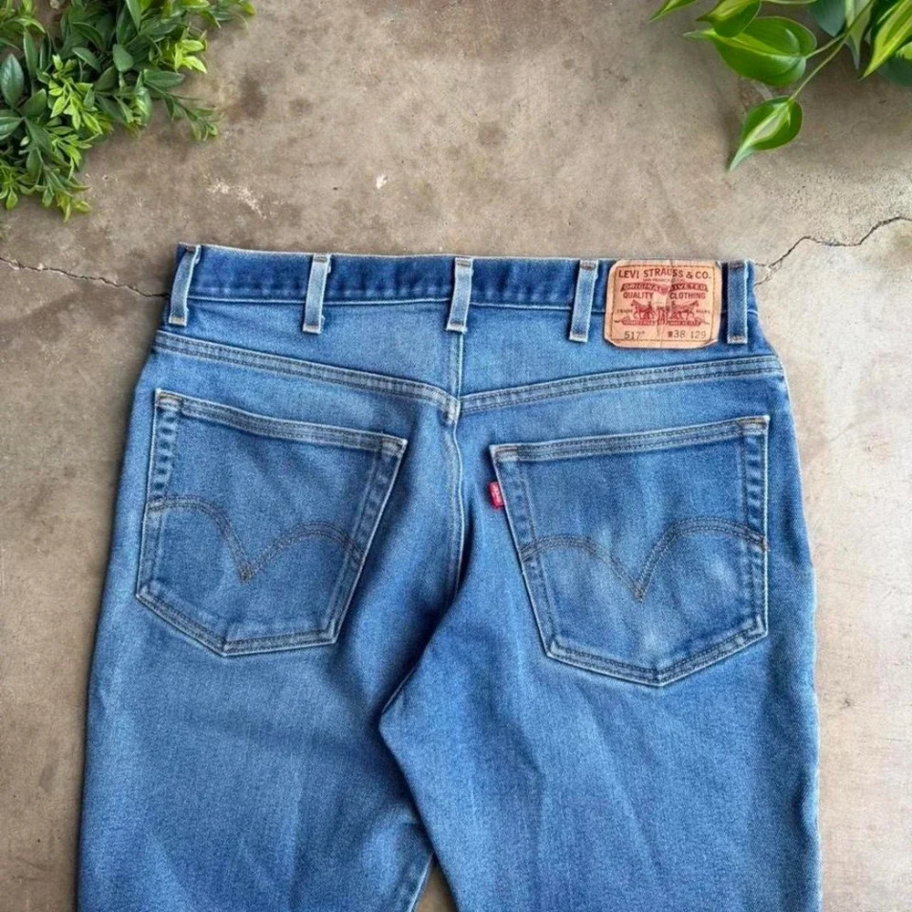 Vintage 90s 517 Levi's blue denim jeans